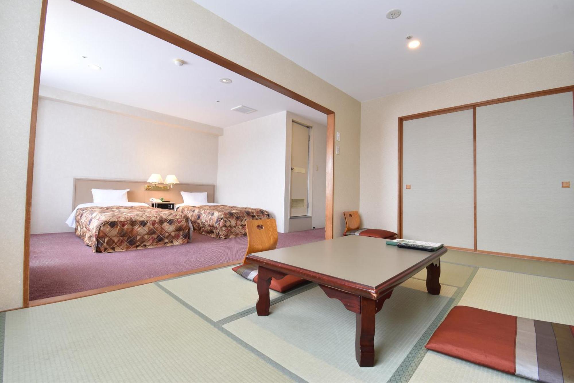 Biei Shirogane Onsen Hotel Park Hills חדר תמונה